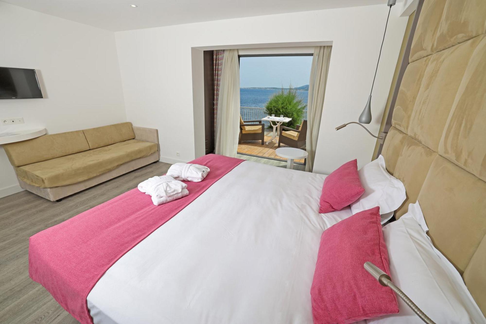 Hotel Saint Christophe Calvi  Exterior foto